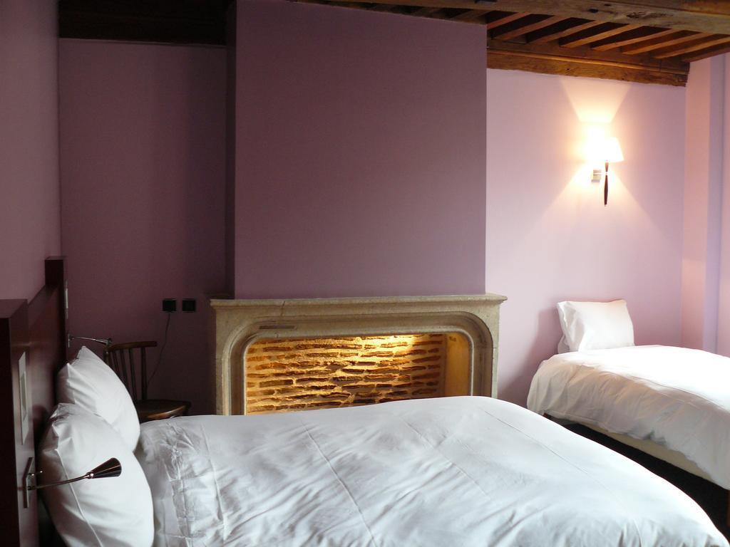 Hotel Relais De La Cote D'Or 스뮤엉옥수아 외부 사진