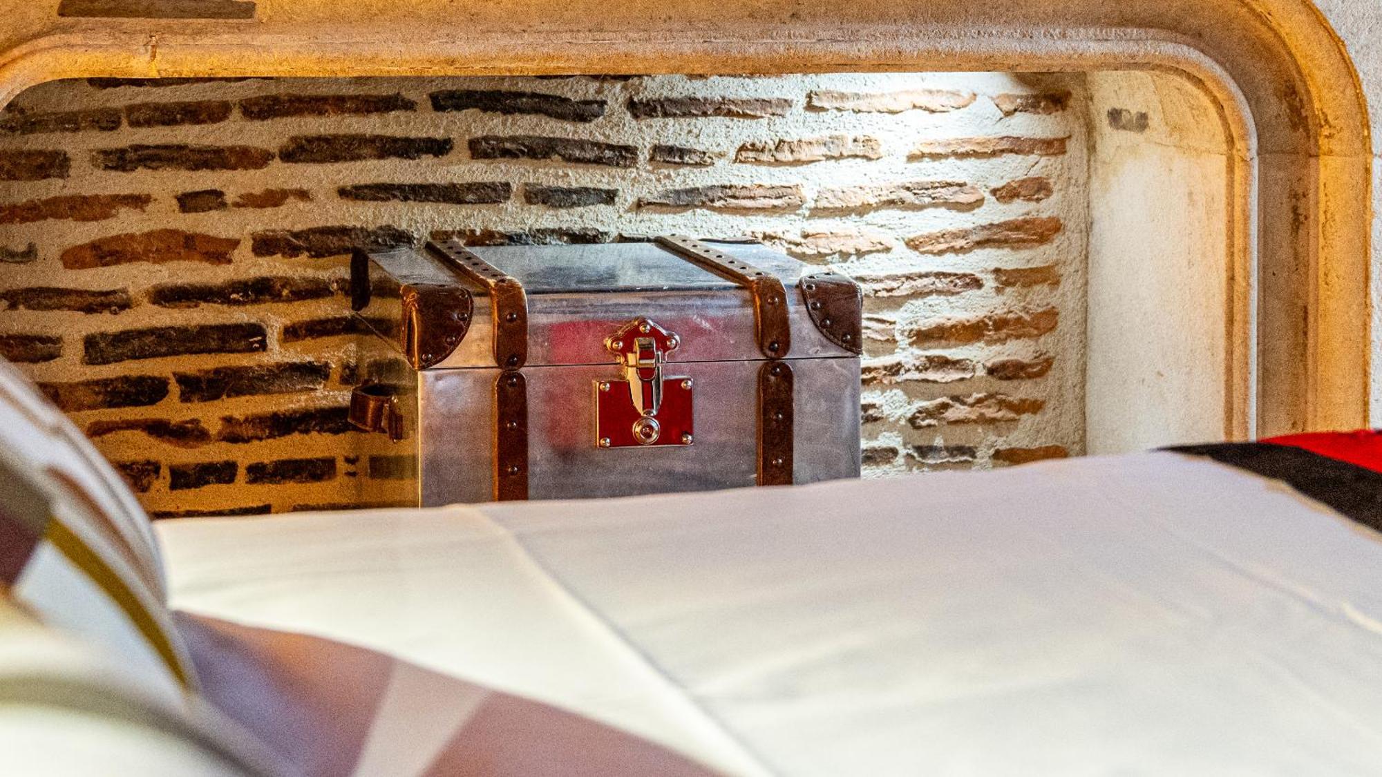 Hotel Relais De La Cote D'Or 스뮤엉옥수아 외부 사진