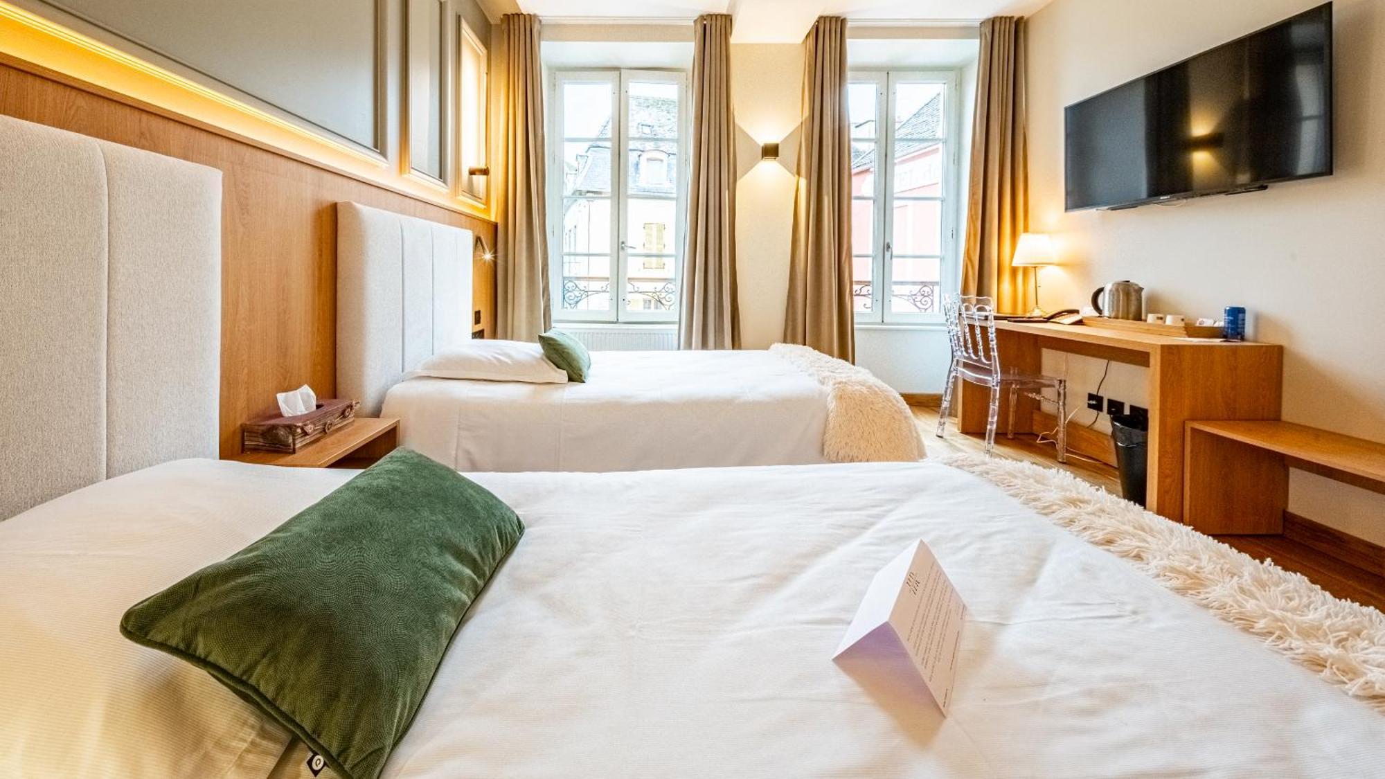 Hotel Relais De La Cote D'Or 스뮤엉옥수아 외부 사진
