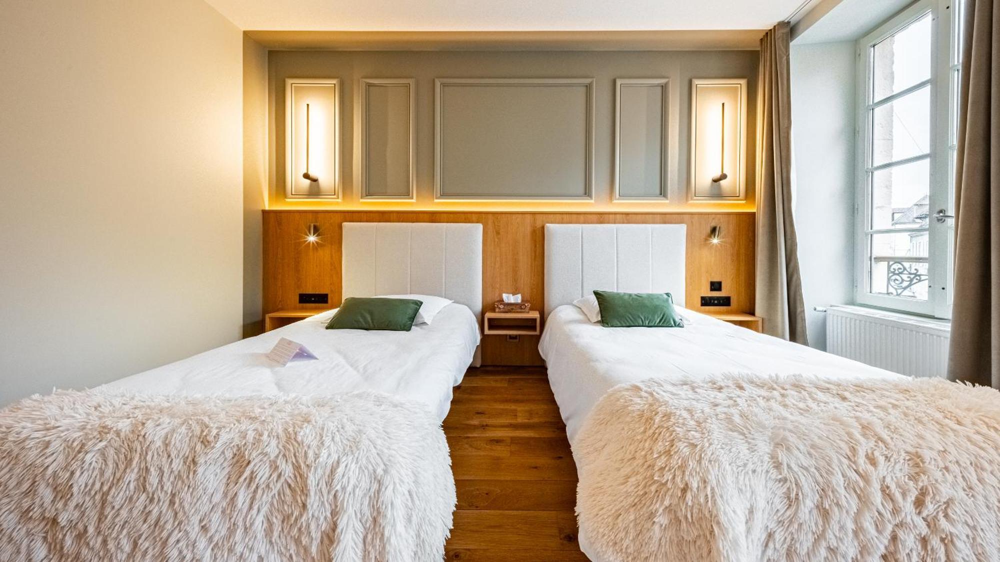Hotel Relais De La Cote D'Or 스뮤엉옥수아 외부 사진
