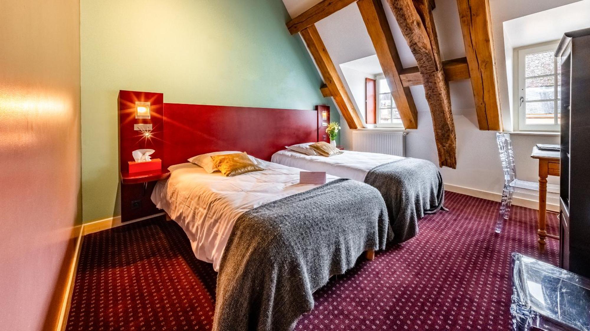 Hotel Relais De La Cote D'Or 스뮤엉옥수아 외부 사진