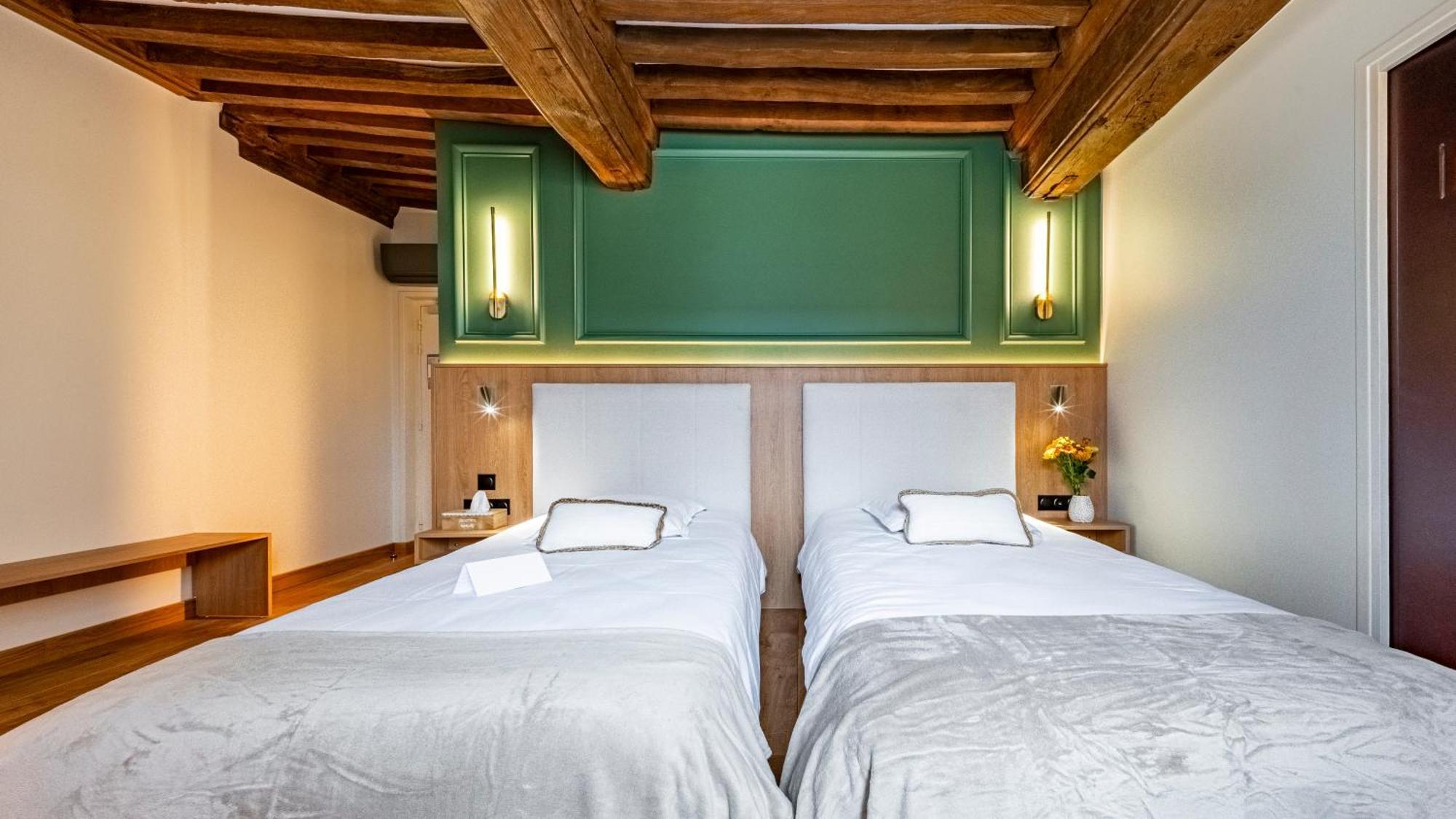 Hotel Relais De La Cote D'Or 스뮤엉옥수아 외부 사진