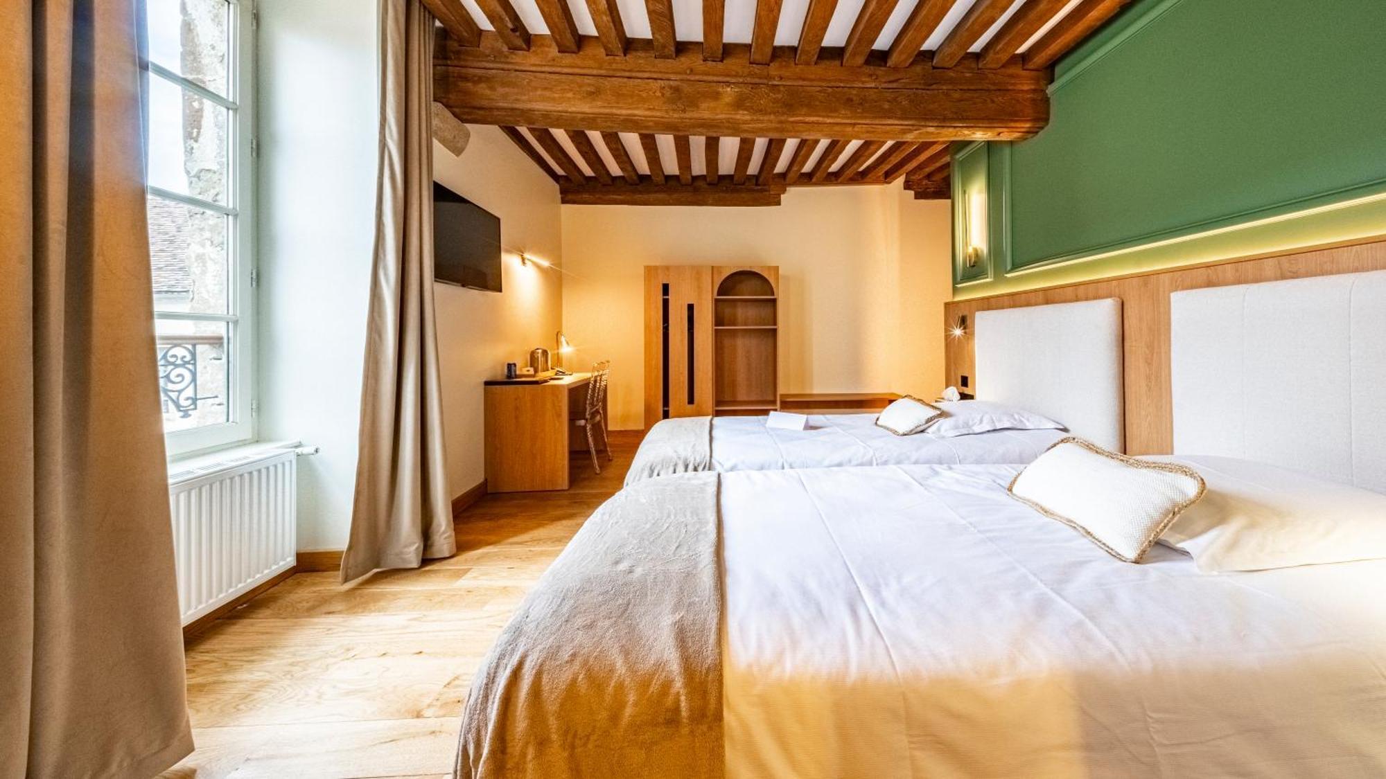 Hotel Relais De La Cote D'Or 스뮤엉옥수아 외부 사진